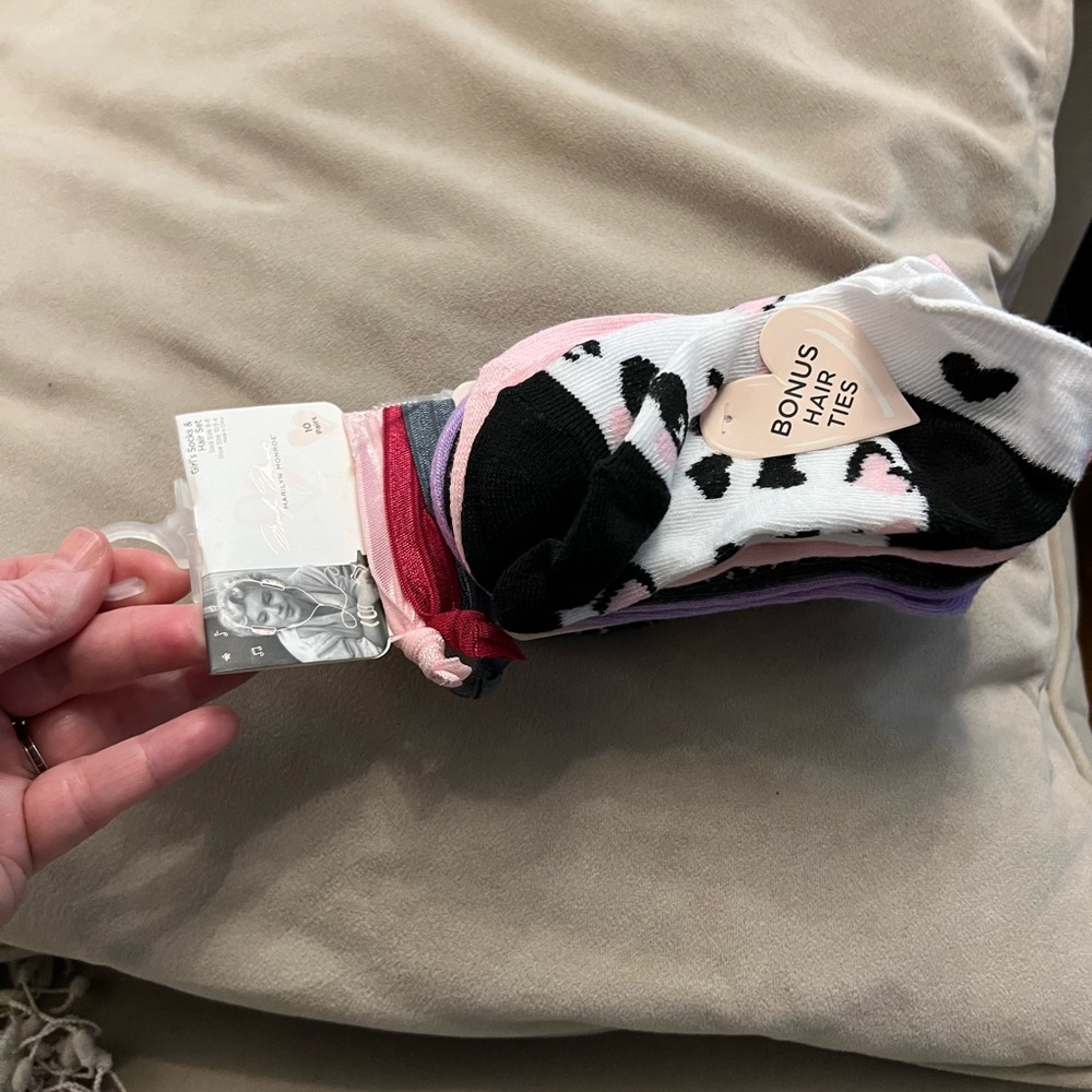 Marilyn Monroe socks and hair ties